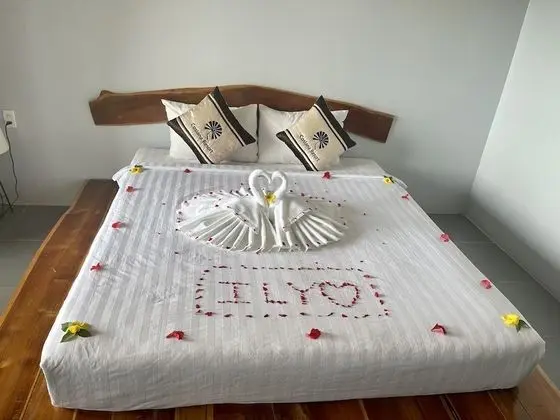 Deluxe Tek Büyük Yataklı Oda, Deniz Manzaralı