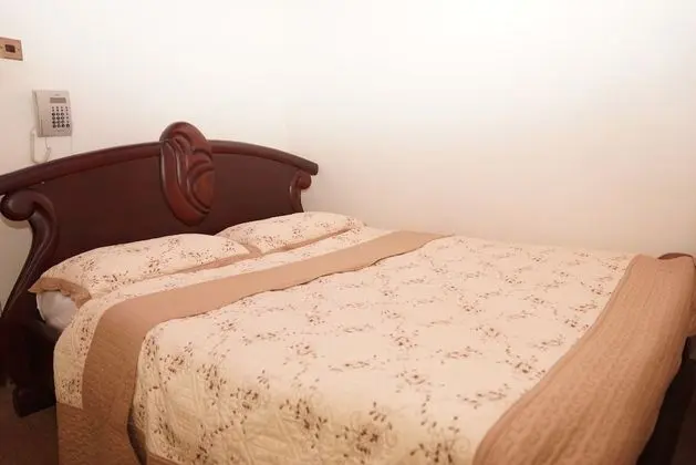 Basic Tek Büyük Yataklı Oda