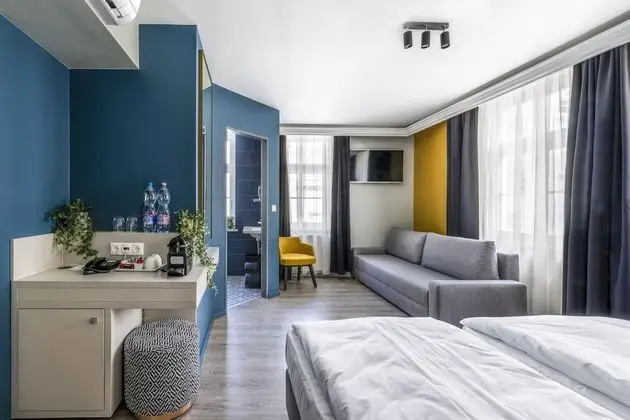 Comfort Tek Büyük veya İki Ayrı Yataklı Oda