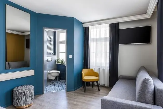 Comfort Tek Büyük veya İki Ayrı Yataklı Oda