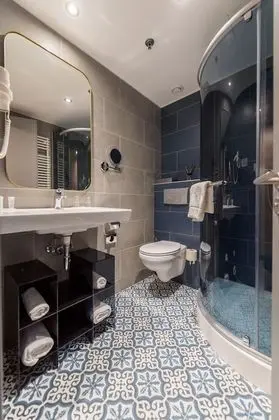 Deluxe Tek Büyük veya İki Ayrı Yataklı Oda
