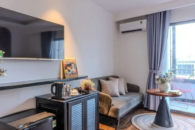 Premium Üç Kişilik Oda, Balkon, Şehir Manzaralı