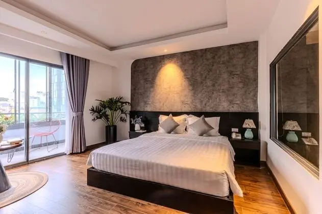 Premium Üç Kişilik Oda, Balkon, Şehir Manzaralı