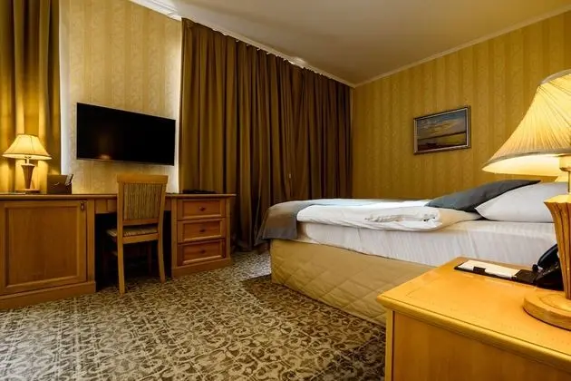 Tek Büyük Yataklı Oda (Queen Room)