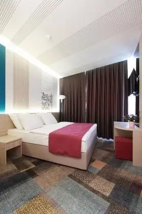 Standard Tek Büyük veya İki Ayrı Yataklı Oda, Şehir Manzaralı