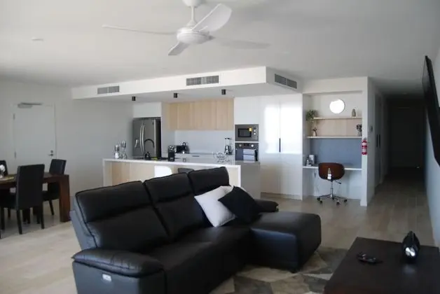 Luxury Apart Daire, 2 Yatak Odası, Denize Sıfır