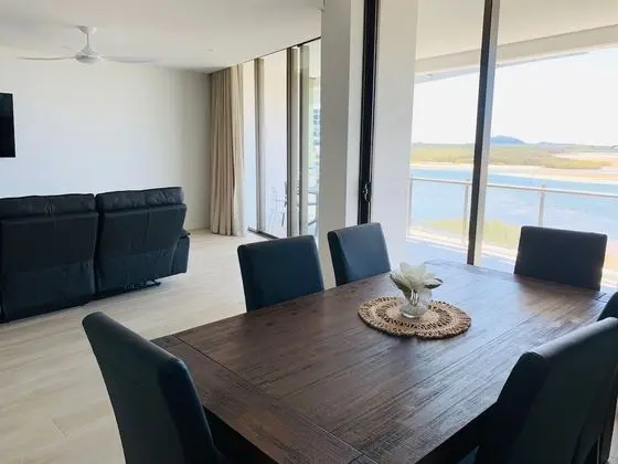 Luxury Apart Daire, 2 Yatak Odası, Denize Sıfır