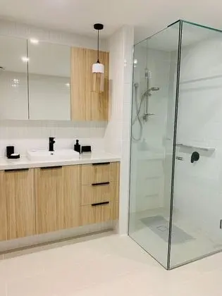 Luxury Apart Daire, 2 Yatak Odası, Denize Sıfır