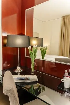 Comfort Tek Büyük veya İki Ayrı Yataklı Oda