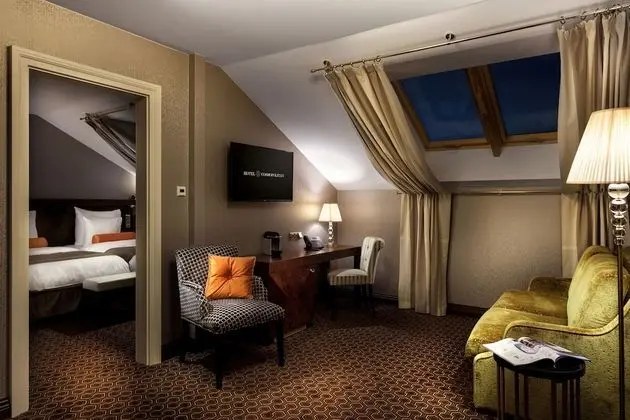 Cosmopolitan Suite