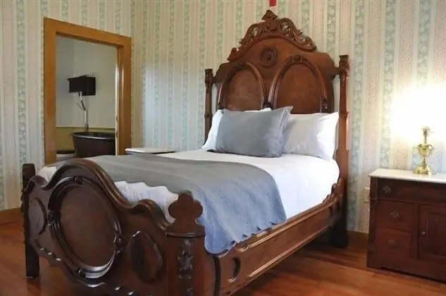 Deluxe Süit, 2 Yatak Odası, Bağlantılı Odalar, Bahçe Manzaralı (Cauldron Suite)