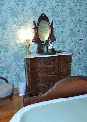 Oda, 1 Büyük (Queen) Boy Yatak, Balkon, Avlu Manzaralı (Estudillo)