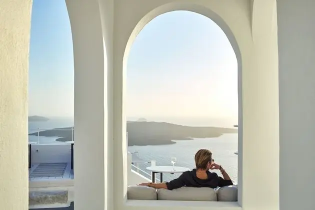 Cosmo Superior with Sea View