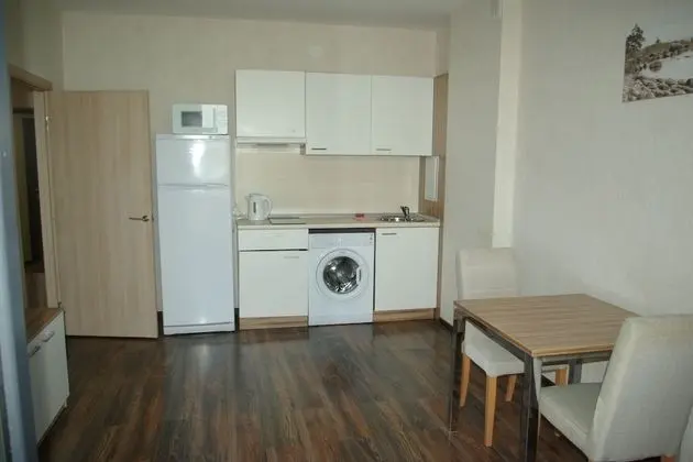 Apart Daire, 2 Yatak Odası, Sigara İçilmez