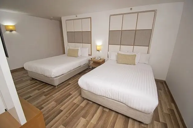Deluxe Oda, 2 Çift Kişilik Yatak