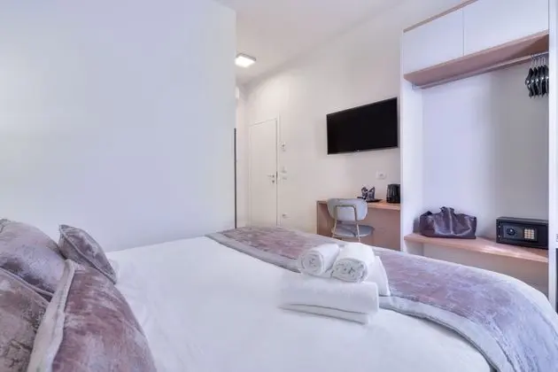 Classic Tek Büyük veya İki Ayrı Yataklı Oda