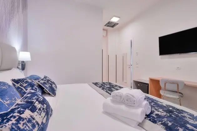 Classic Tek Büyük veya İki Ayrı Yataklı Oda