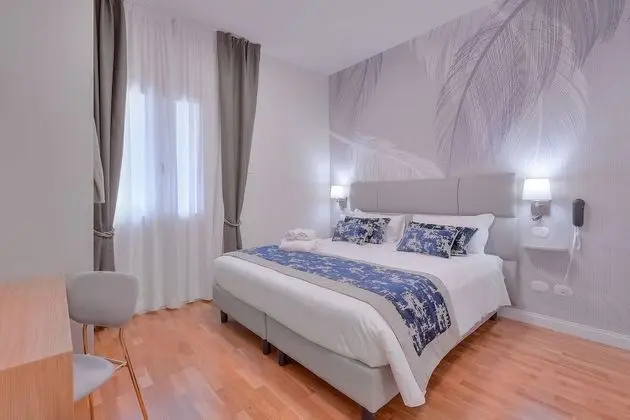 Classic Tek Büyük veya İki Ayrı Yataklı Oda