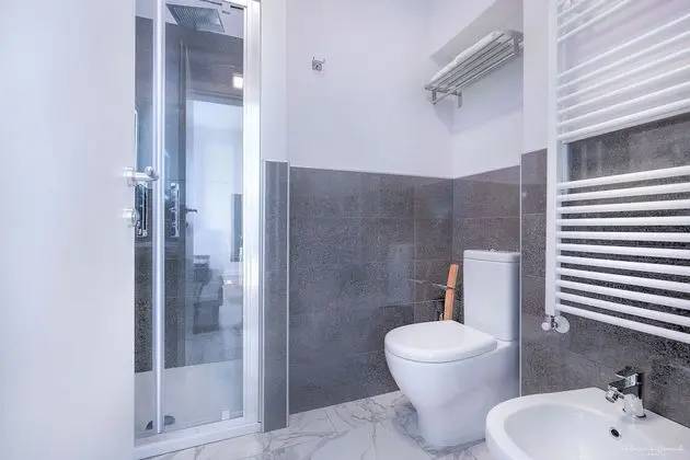 Classic Tek Büyük veya İki Ayrı Yataklı Oda