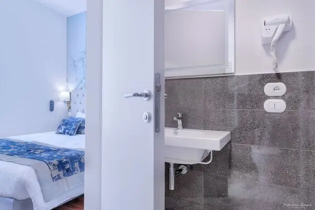 Classic Tek Büyük veya İki Ayrı Yataklı Oda