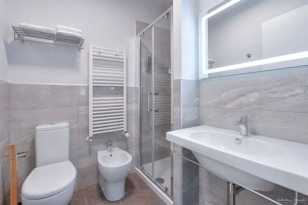 Classic Üç Kişilik Oda