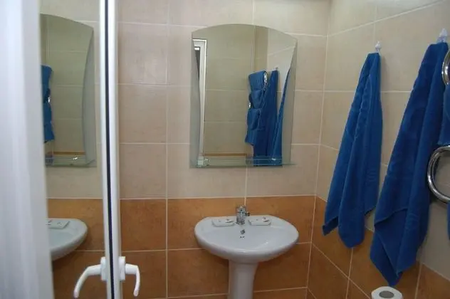 Standard Tek Büyük veya İki Ayrı Yataklı Oda
