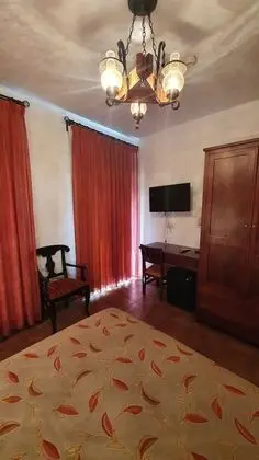 Tek Büyük veya İki Ayrı Yataklı Oda, Şehir Manzaralı