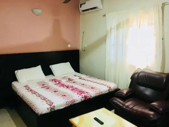 Tek Büyük Yataklı Oda, 1 Çift Kişilik Yatak, Sigara İçilmez