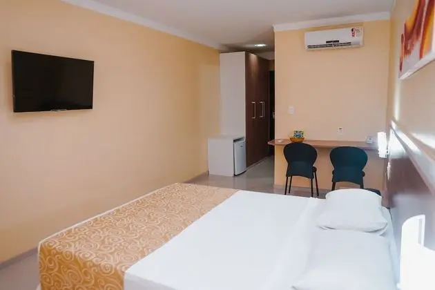 Duplo Cama de Casal- Apto equipado com 01 cama de casal