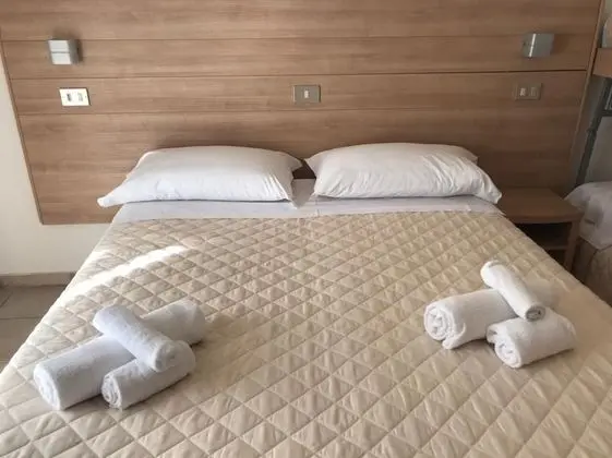 Standard Tek Büyük veya İki Ayrı Yataklı Oda