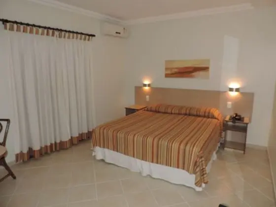 Suite Luxo Casal (Terreo)
