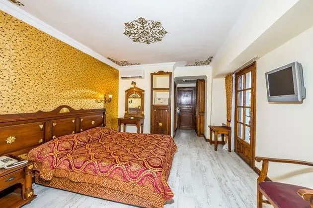 Standard Oda, Bahçe Manzaralı
