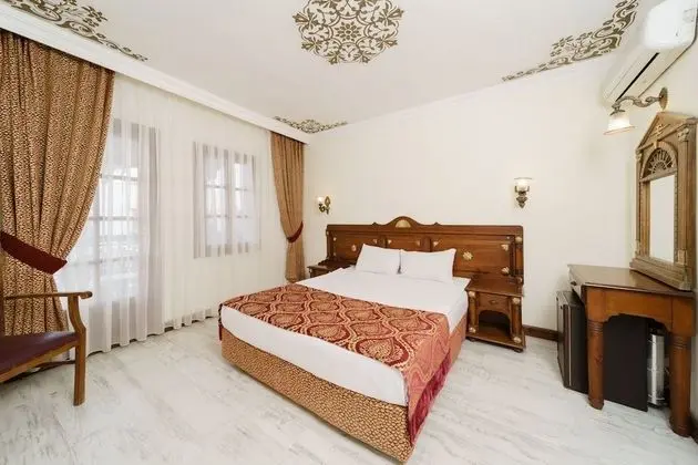 Standard Oda, Bahçe Manzaralı