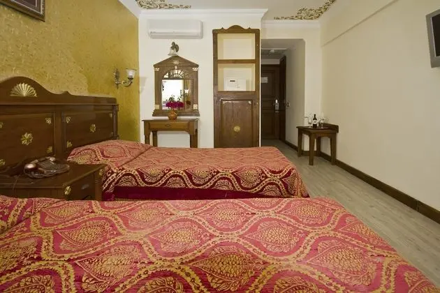 Standard Oda, Bahçe Manzaralı