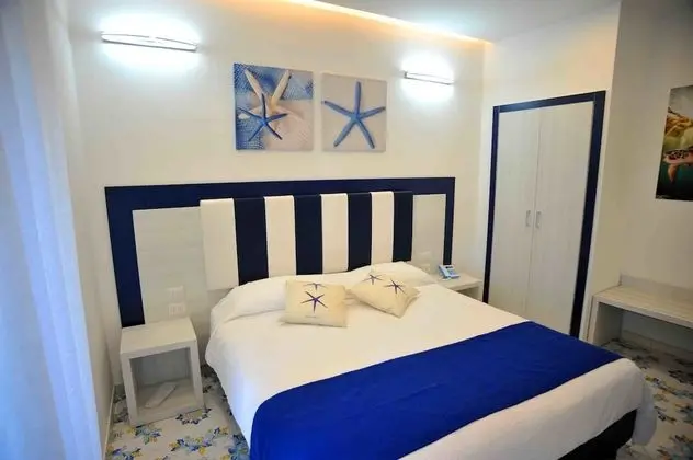 Comfort Tek Büyük veya İki Ayrı Yataklı Oda, 1 Büyük (Queen) Boy Yatak, Bahçe Manzaralı