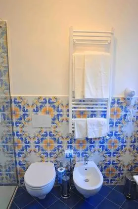 Comfort Tek Büyük veya İki Ayrı Yataklı Oda, 1 Büyük (Queen) Boy Yatak, Bahçe Manzaralı