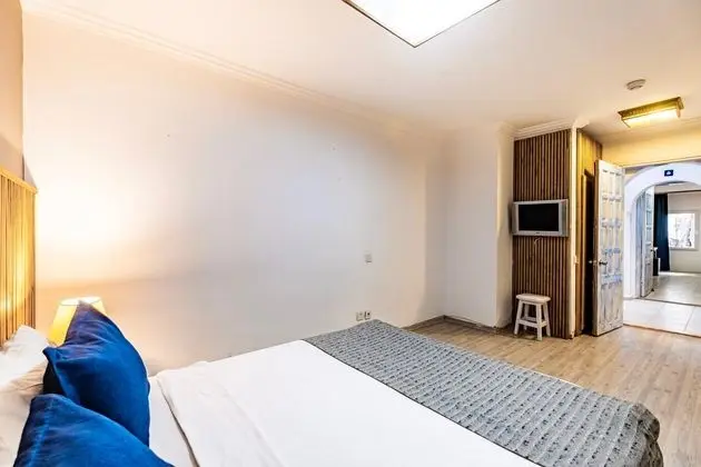 Standard Custom Room