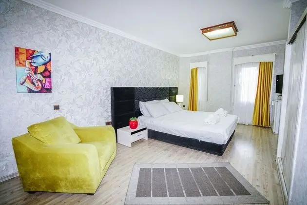 Standard Üç Kişilik Oda