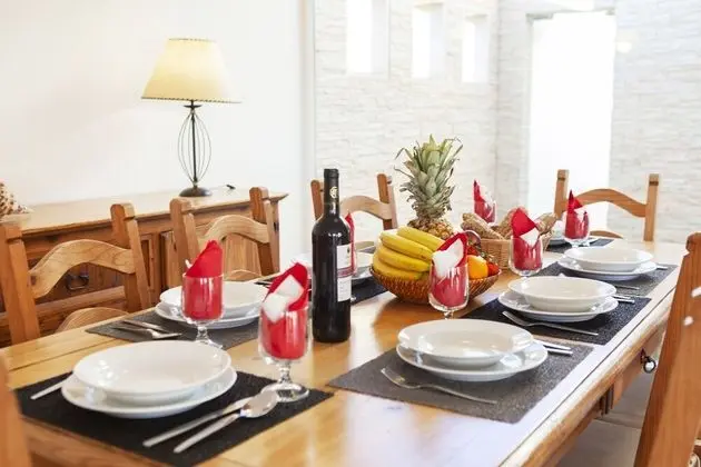 Villa, 4 Yatak Odası, Kişiye Özel Havuzlu, Deniz Manzaralı