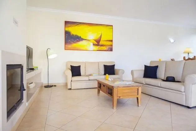 Villa, 4 Yatak Odası, Kişiye Özel Havuzlu, Deniz Manzaralı