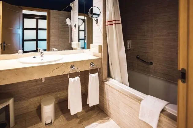 Üç Kişilik Oda (3 Adults)