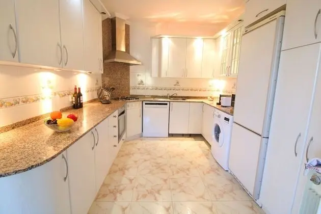 Villa, 5 Yatak Odası, Kişiye Özel Havuzlu, Deniz Manzaralı