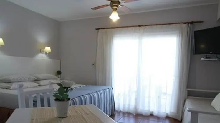 Standard Oda, 1 Çift Kişilik Yatak ve Çekyat