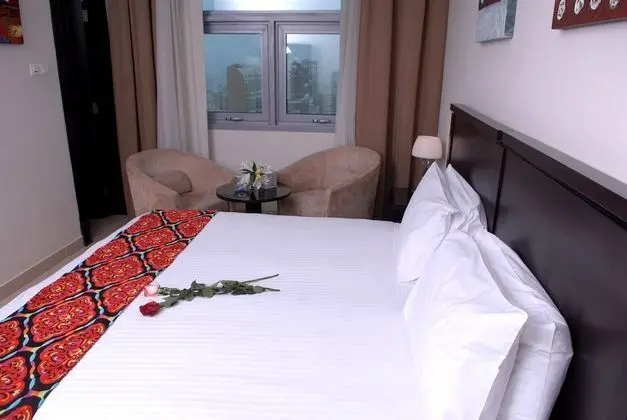 Deluxe Tek Büyük veya İki Ayrı Yataklı Oda