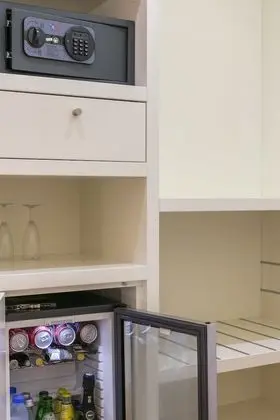 Tek Büyük veya İki Ayrı Yataklı Oda