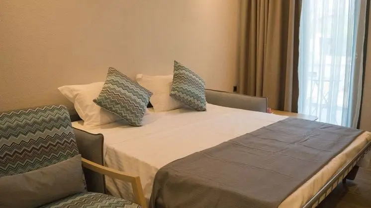 Standard Tek Büyük Yataklı Oda