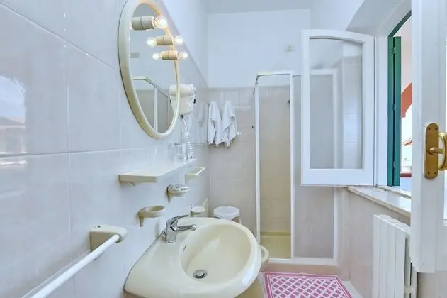 Tek Büyük Yataklı Oda, Plaj Manzaralı