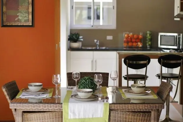 Family Ev, 2 Yatak Odası, Mutfak, Havuz Kenarı