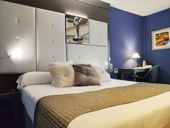 Junior Süit, Jakuzi