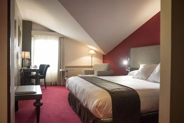 Standard Üç Kişilik Oda